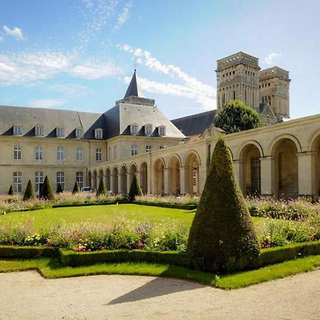 Charmant Appartement Proche De L'Abbaye-Aux-Dames Caen Exterior photo